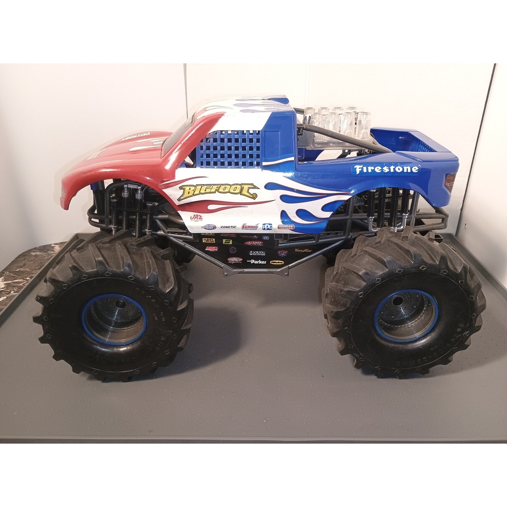 New Bright Bigfoot Monster Truck Kids 1:10 Blue Red Good RC Chassis Only